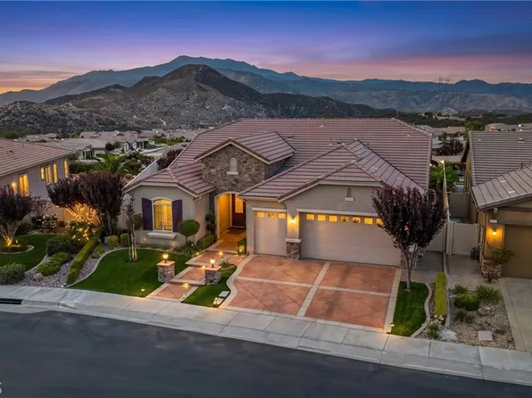 1535 Edgebrook, Beaumont, CA 92223