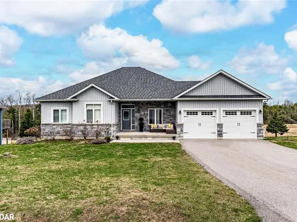 1424 15/16 Side Rd E, Oro Medonte, ON L0L 1T0
