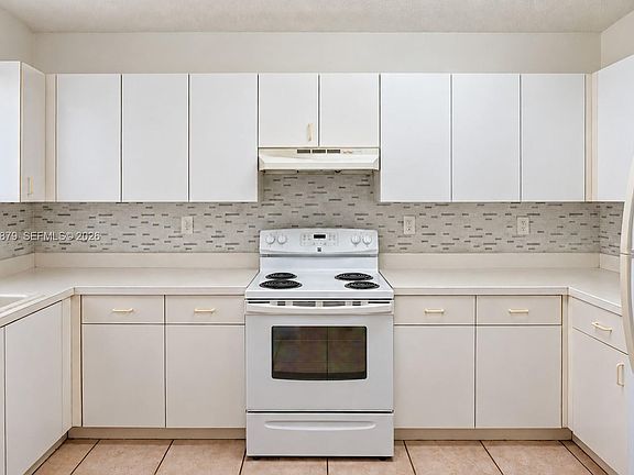 4th image of 12201 SW 148th St APT 901