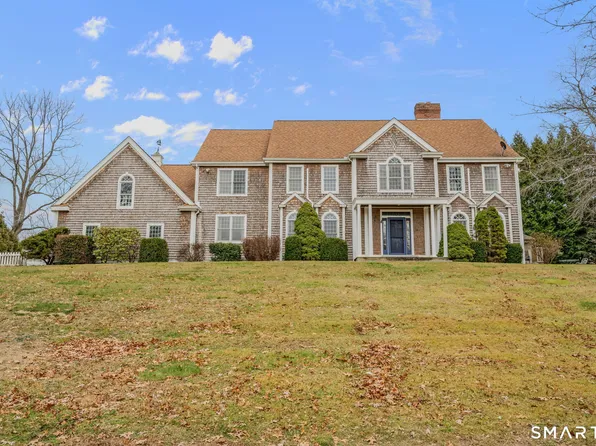 14 Riverside Drive, Waterford, CT 06385
