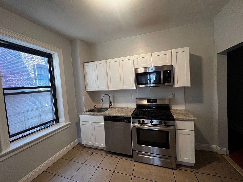 1st image of 319 Fairmount Ave #7