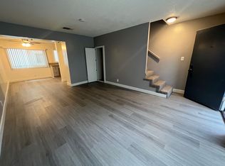 4466 University Ave APT 3, Riverside, CA 92501