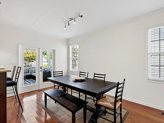4th image of 107 Chancellors Ridge Dr