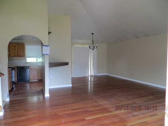 2nd image of 26214 193rd Pl SE