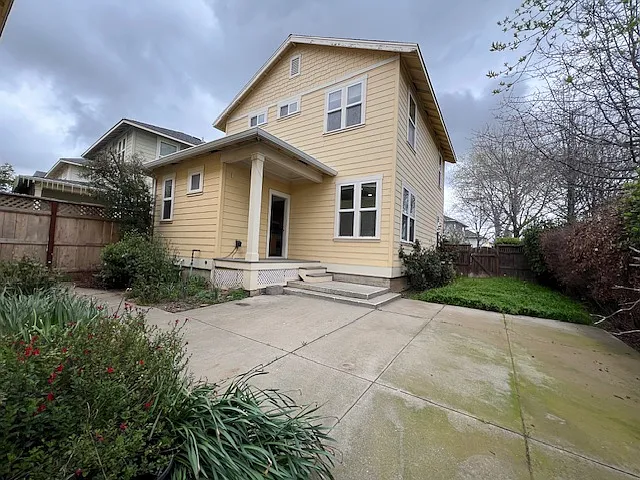 1774 Roth St — Photo 28
