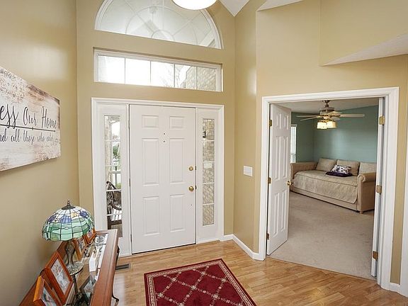 5th image of 2932 Baffin Dr