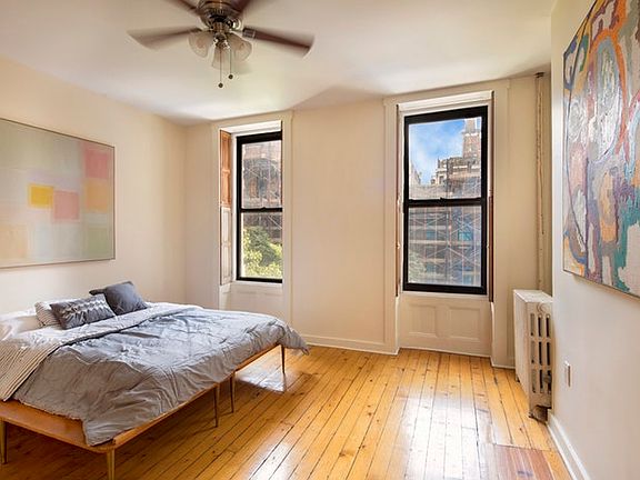 3rd image of 170 E 90th St APT 4E