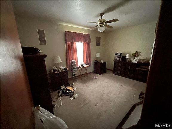 5th image of 329 Kirk Dr