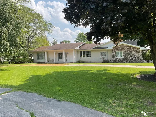 4845 E Dunbar Rd, Monroe, MI 48161