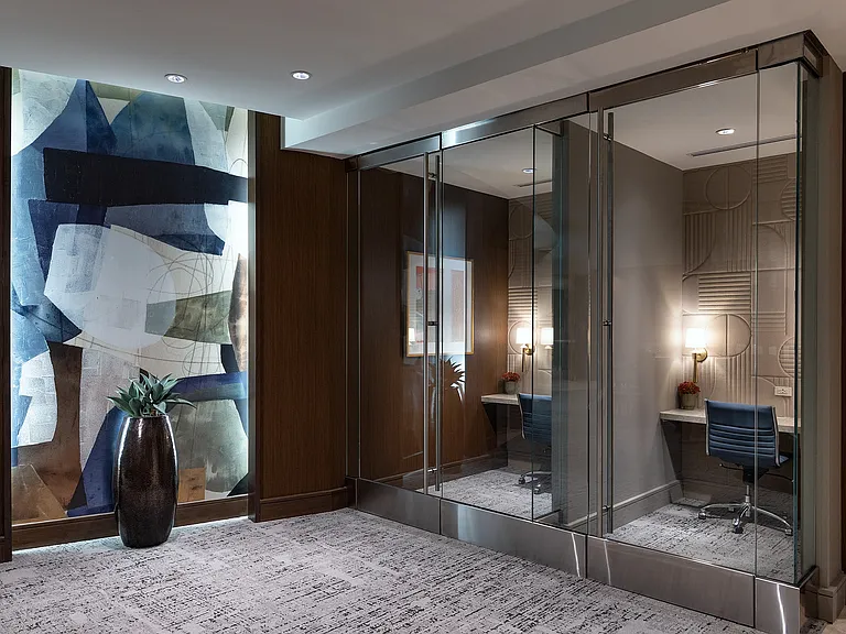 Hanover_Post Oak_Focus Rooms_Photography by Timothy Gormley
