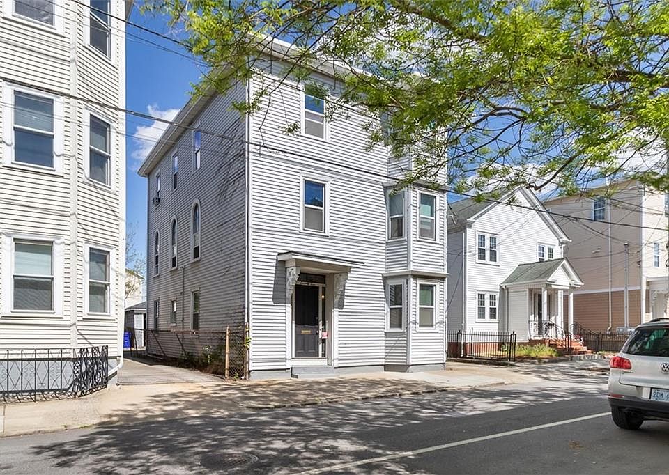 1st image of 74 Sutton St