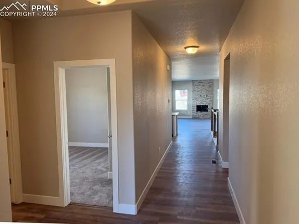 6012 Williams Run Dr, Colorado Springs, CO 80924