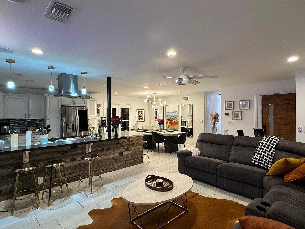 3 bed, 1600 sqft, $6,600 — Photo 4