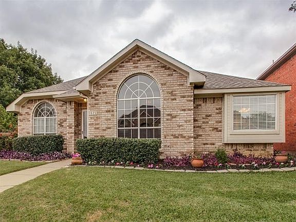 2nd image of 1825 Dew Valley Dr