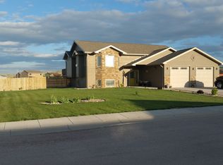 22744 Partridge Ln, Box Elder, SD 57719