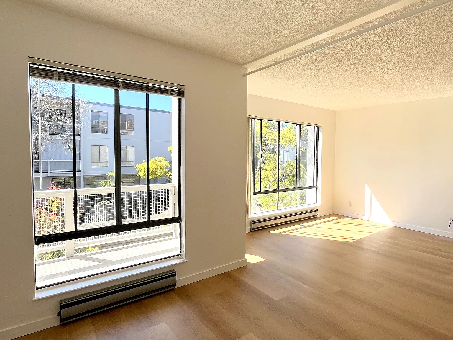 Studio, 432 sqft, $2,150 — Photo 4