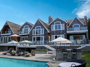 1858 Deerfield Rd, Water Mill, NY 11976