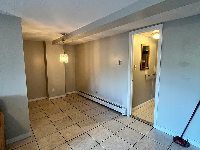 1 Andrea Dr #1B — Photo 7