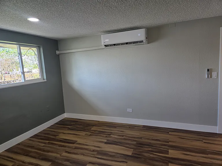 1644 Hanover St #204 — Photo 5
