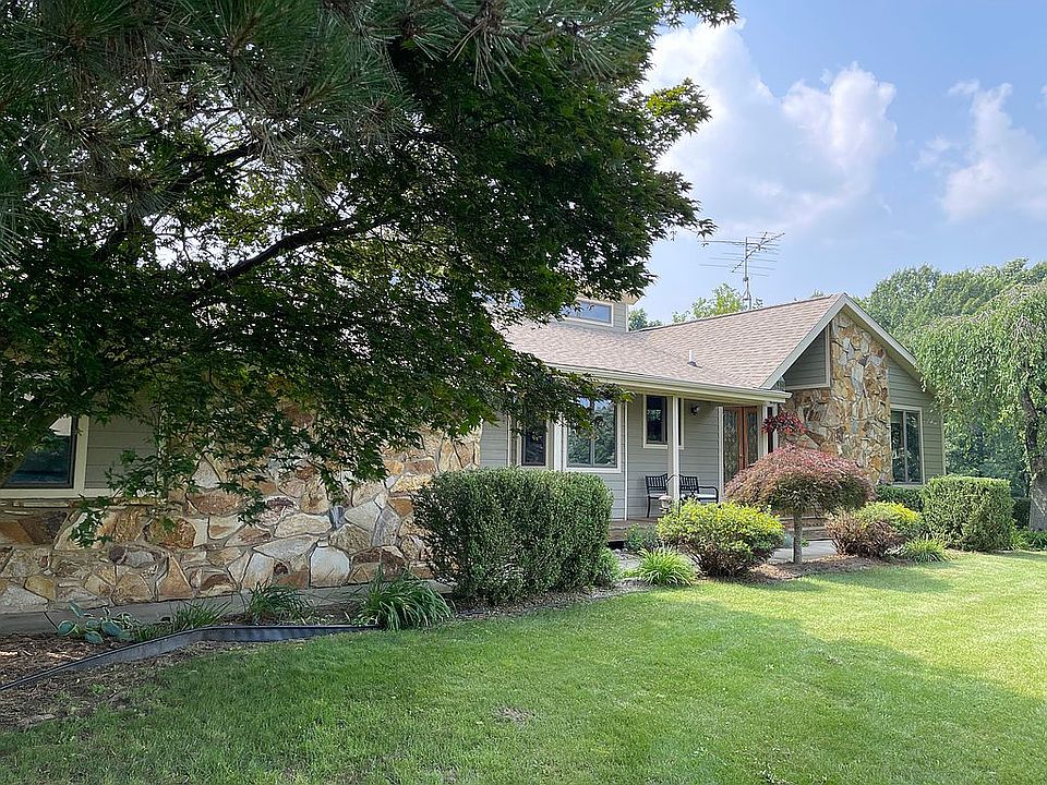 1st image of 11085 Windy Hill Dr