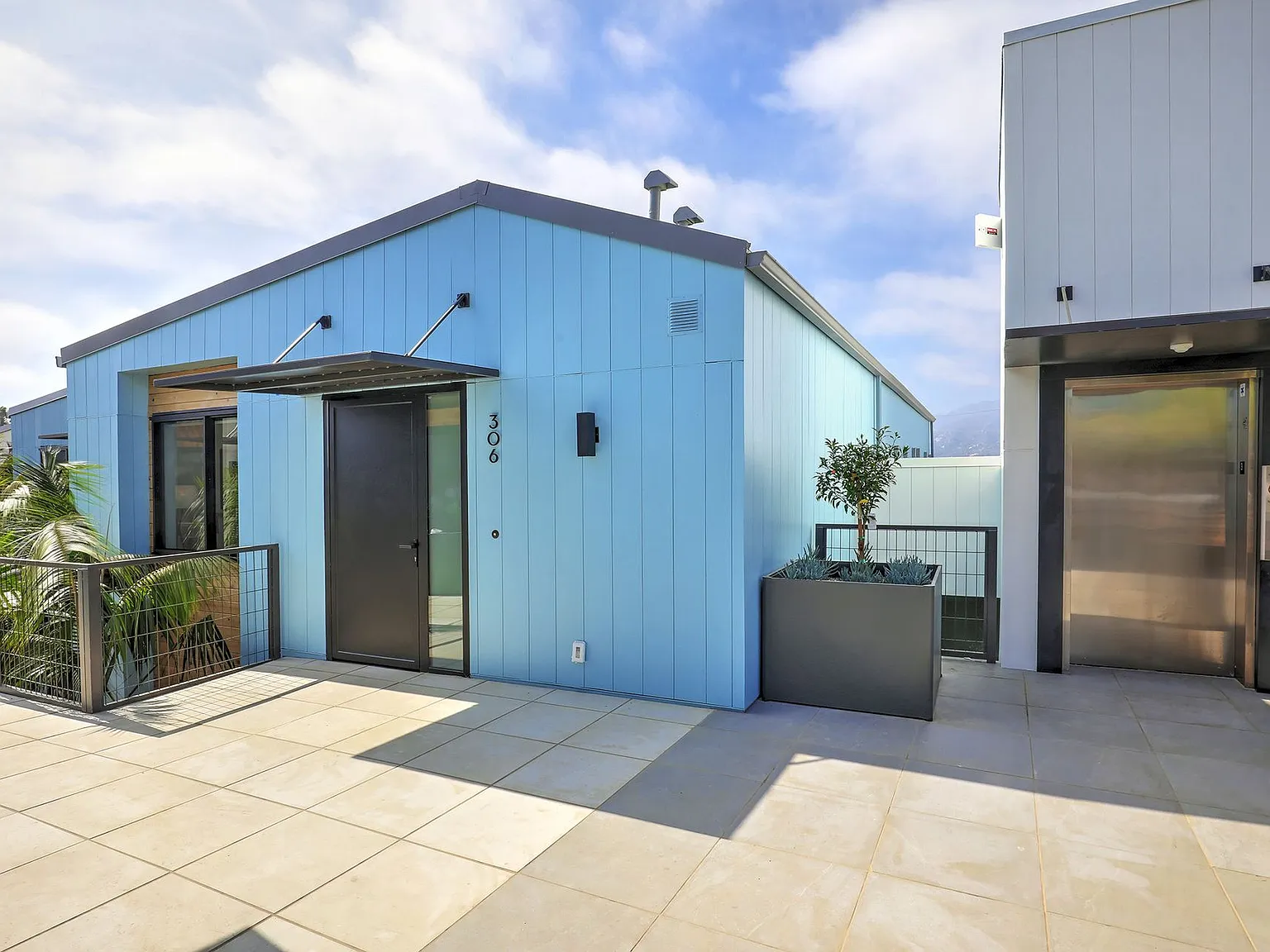 4745 Carpinteria Avenue — Photo 3