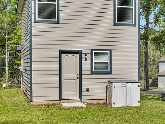 4th image of 15134 Austin Rd