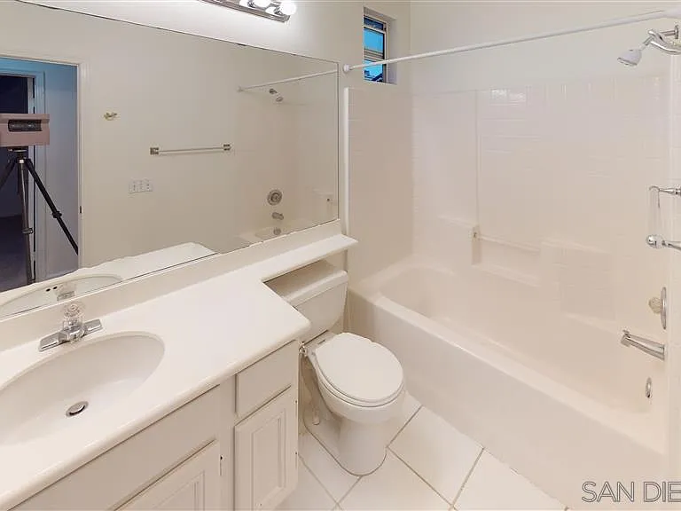 2317 Palomira Ct — Photo 12