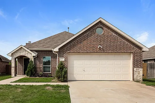 1617 Meadowlark Ln Photo 1