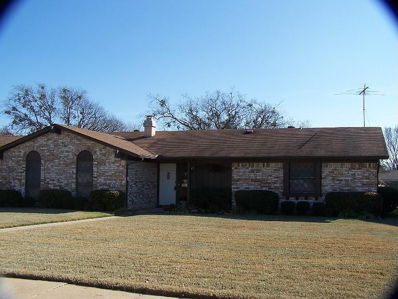 1st image of 3318 Town Park Dr