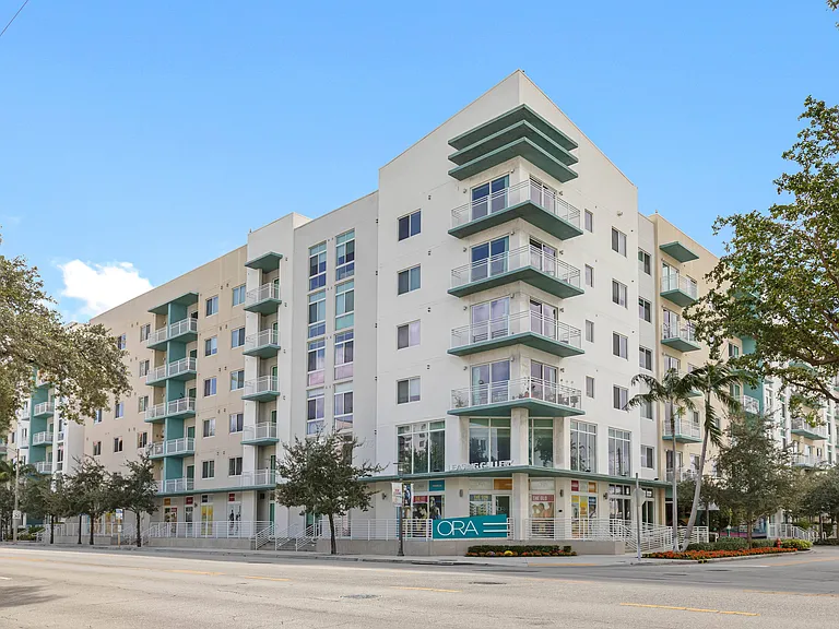 Ora Flagler Village — Photo 16