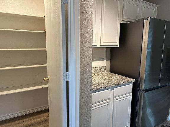 4th image of 15388 Brittain Ct