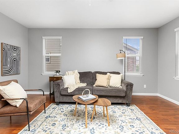 4th image of 10268 Norfolk Street