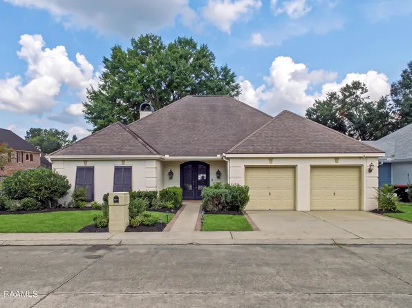 102 Leicester Ln, Lafayette, LA 70508