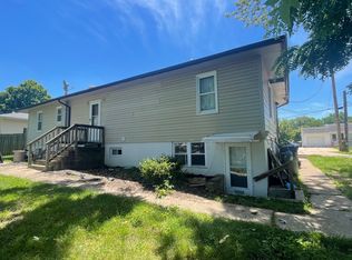 619 Ball St APT C, Wentzville, MO 63385