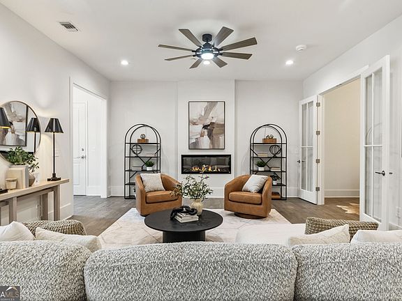 4th image of 12455 Broadwell Rd #201