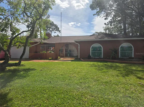 2280 Toniwood Ln, Palm Harbor, FL 34685