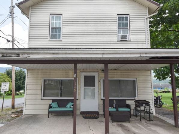 194 Main St #D