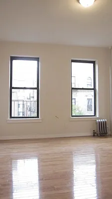 Rented by Bohemia Realty Group | media 33