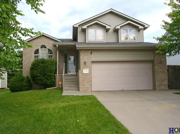 2856 Ohanlon Dr, Lincoln, NE 68516