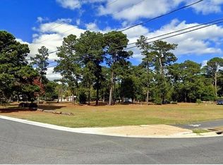 L1 Taylor St #1, Chincoteague Island, VA 23336