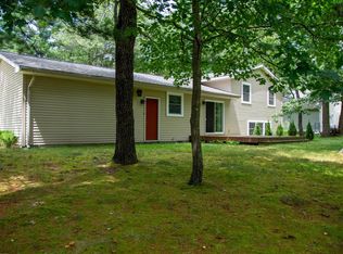 6130 Norway Dr, Oscoda, MI 48750