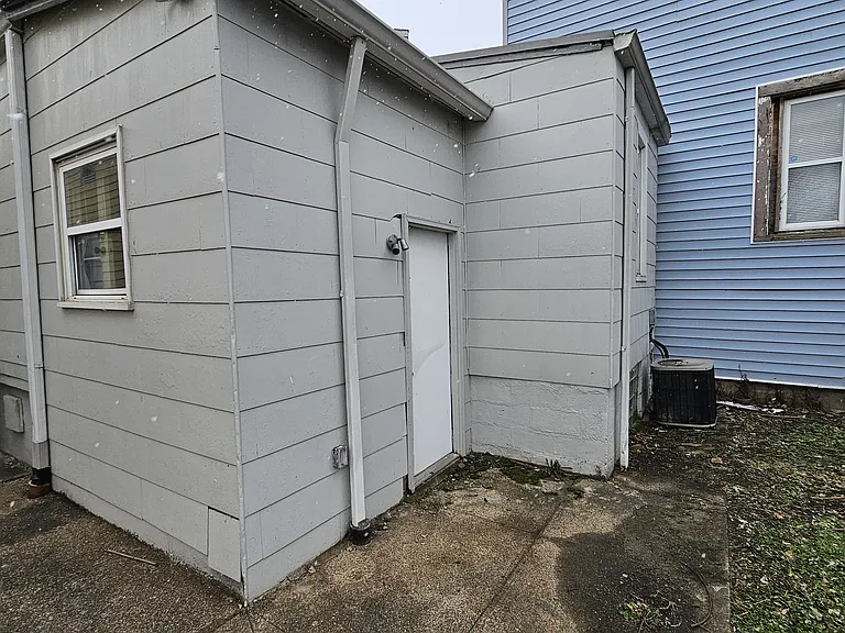 2809 Glendora Ave — Photo 5
