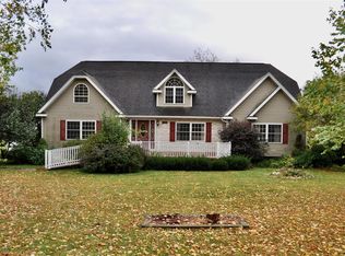 140 Flanders Rd, Sprakers, NY 12166