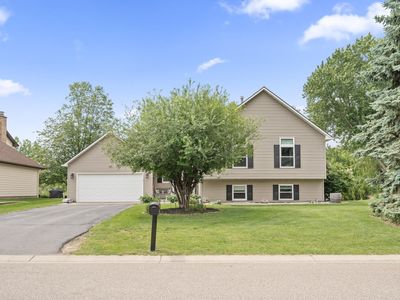 7670 165th St W, Lakeville, MN, 55044