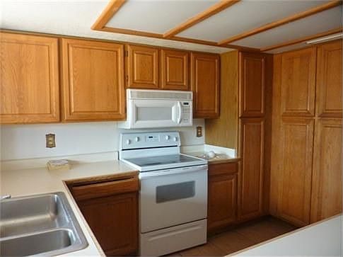Another kitchen view