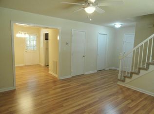 208 Gregory Dr, Cary, NC 27513
