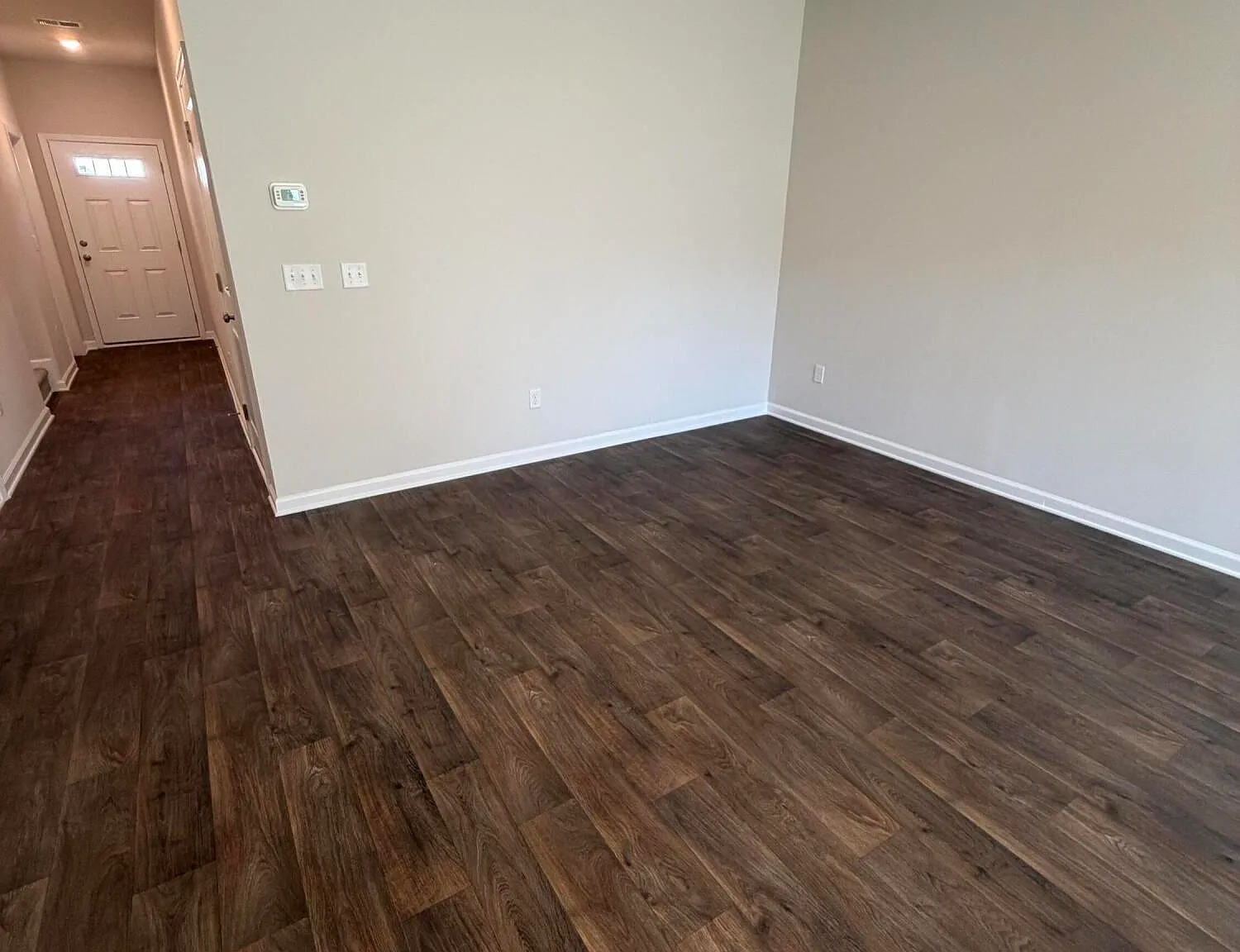 3 bed, 2.5 bath, 1454 sqft, $1,850 — Photo 3
