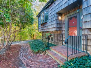 29 Meredith Dr, East Falmouth, MA 02536