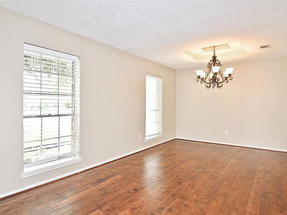 4th image of 1522 Hitherfield Dr