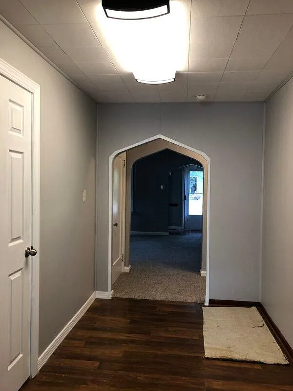 4 bed, 2045 sqft, $1,600 — Photo 2